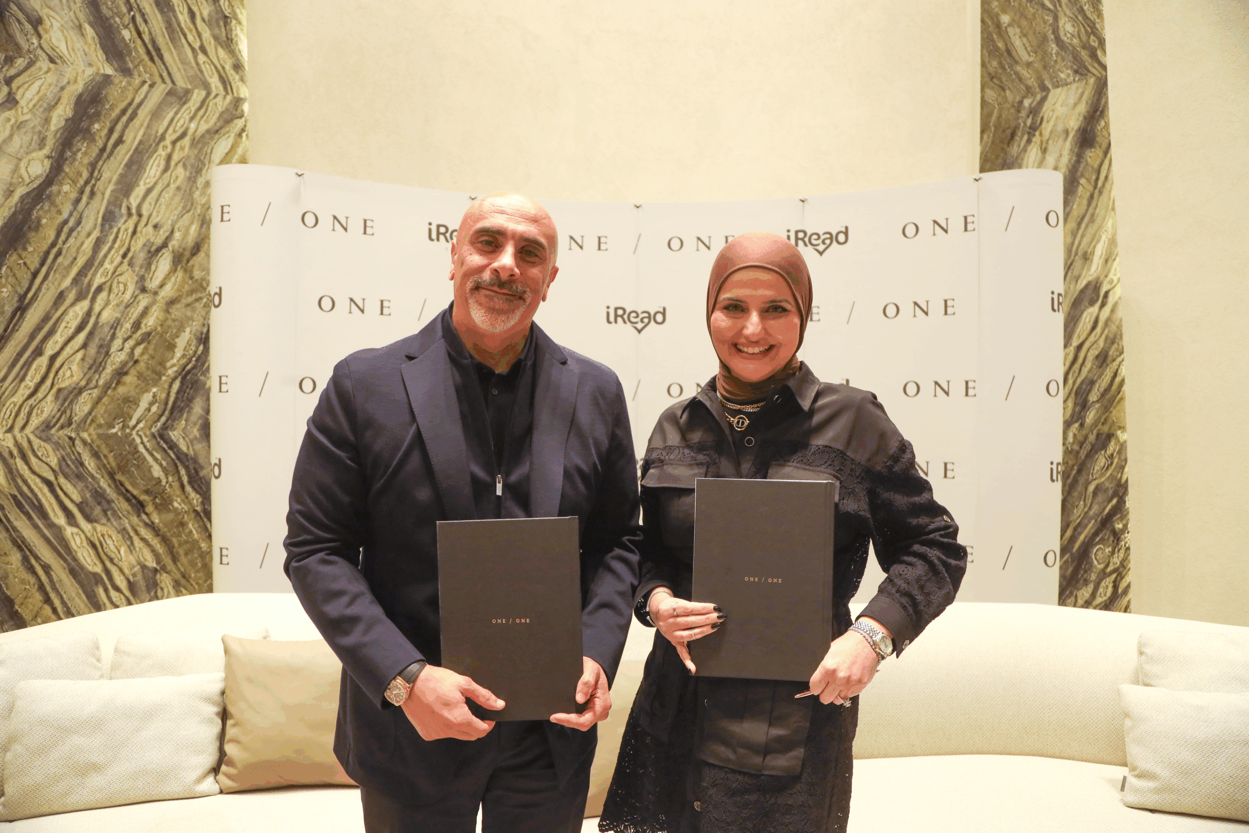 توقيع شراكة بين iRead و One / One لتعزيز الوعي الثقافي
